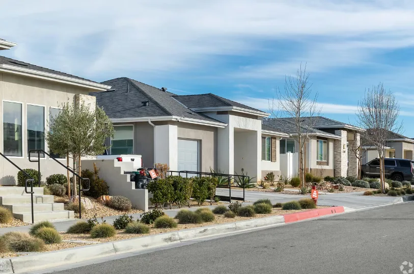 43808 Vintage St, Lancaster, CA 93536