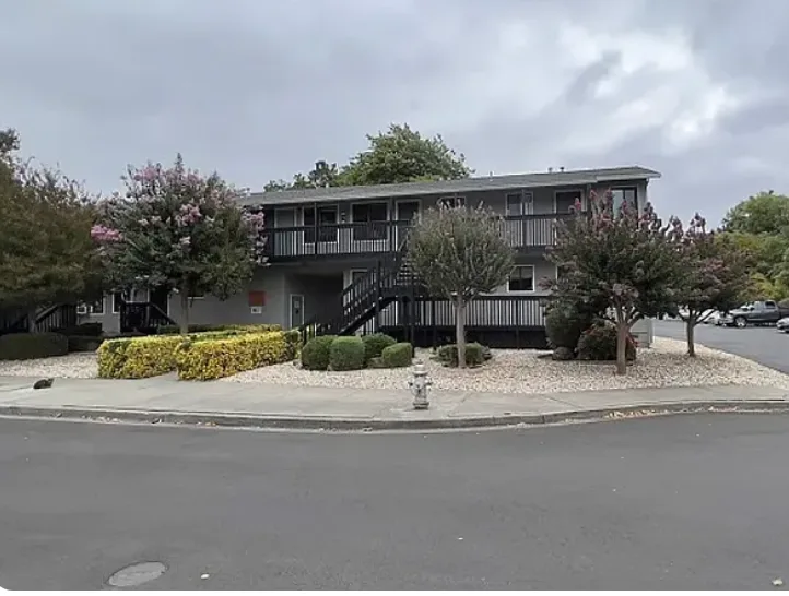 Bridgeview Apartments