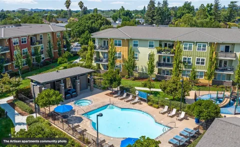 55 Maria Dr, Petaluma, CA 94954