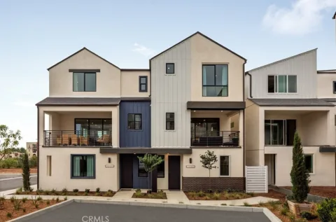 1697 Constellation Dr, San Pedro, CA 90732